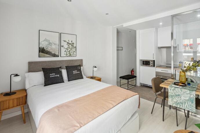 Imagen de la habitación del Hotel limehome Madrid Calle de la Paloma. Foto 17