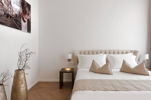 Imagen de la habitación del Hotel limehome Prague Halkova. Foto 7