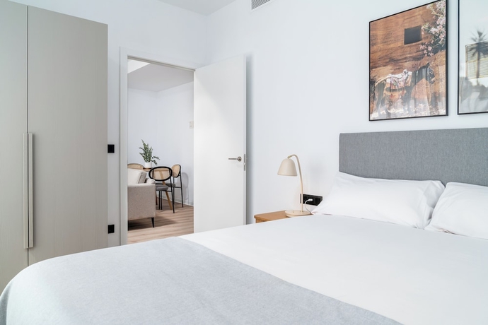 Imagen de la habitación del Hotel limehome Valencia Carrer d'Antonio Ferrandis. Foto 13