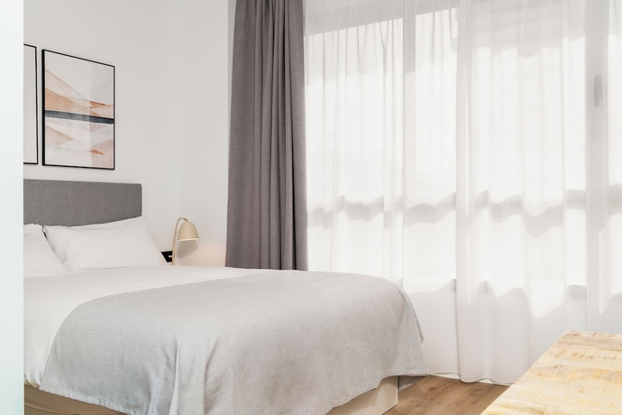 Imagen de la habitación del Hotel limehome Valencia Carrer d'Antonio Ferrandis. Foto 17