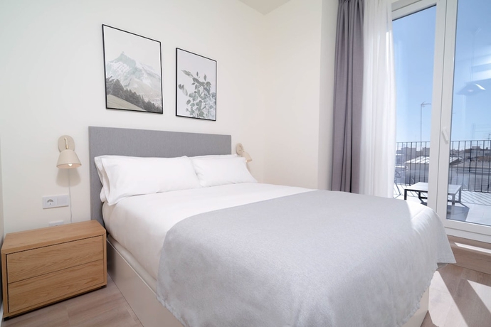 Imagen de la habitación del Hotel limehome Valencia Carrer de Sant Jacint. Foto 5