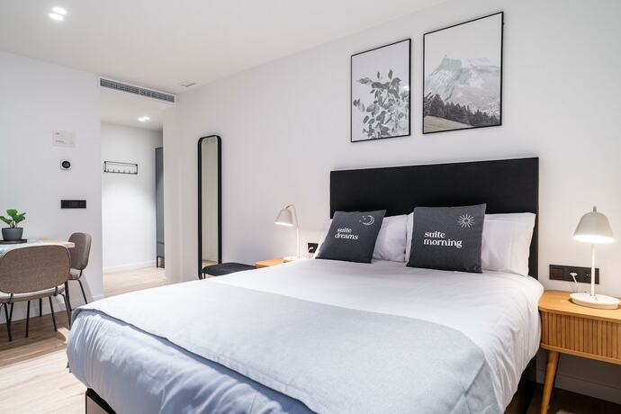 Imagen general del Hotel limehome Vitoria Palacio Álava-Velasco. Foto 2