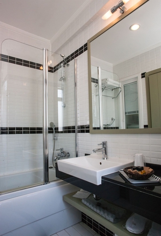 Imagen de la habitación del Hotel lino. Foto 8