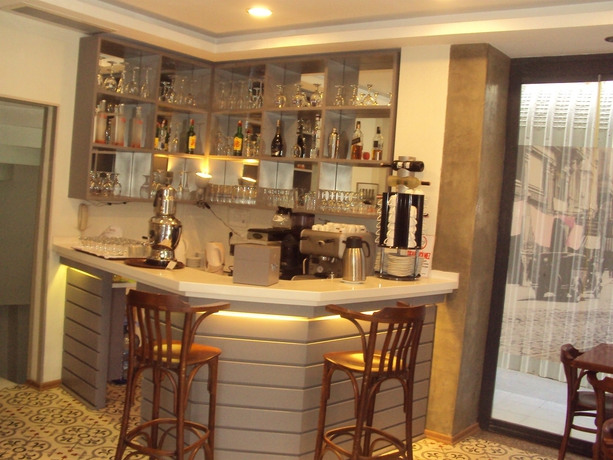 Imagen del bar/restaurante del Hotel lino. Foto 3