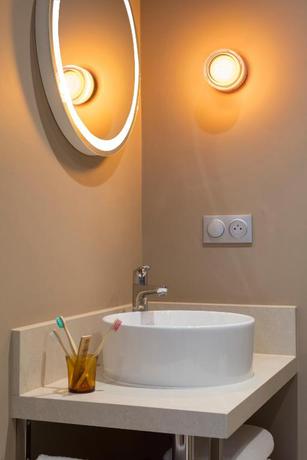 Imagen de la habitación del Hotel lyf Gambetta Paris. Foto 16