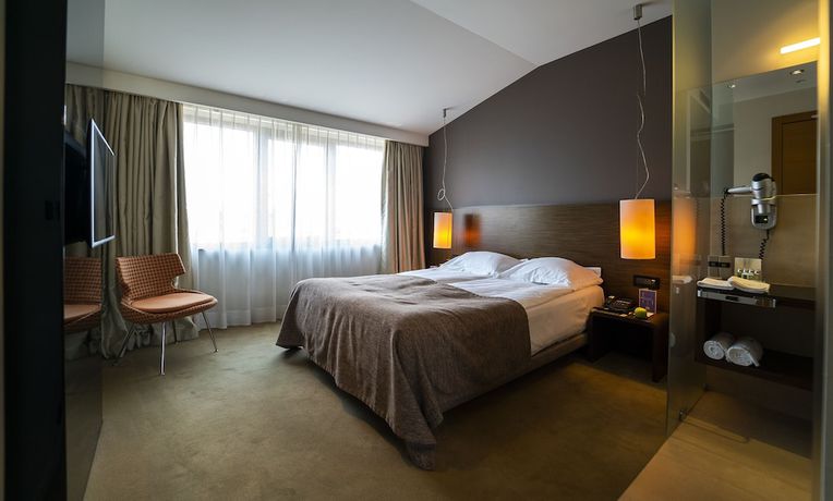 Imagen de la habitación del Hotel mOdus. Foto 7