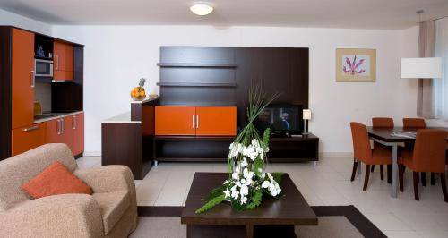 Imagen de la habitación del Hotel marina portorož - residence. Foto 10