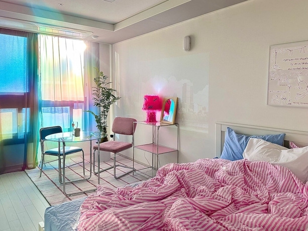 Imagen de la habitación del Hotel meomoom. Foto 16