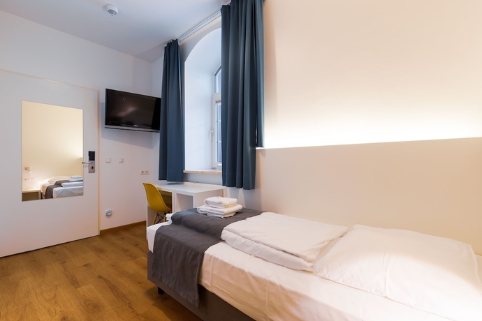 Imagen de la habitación del Hotel mk bed & breakfast m&uuml;nchen. Foto 9