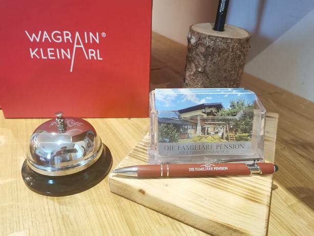 Imagen de los interiores del Hotel modernandrenovatedpension Oberauer Wagrain. Foto 16