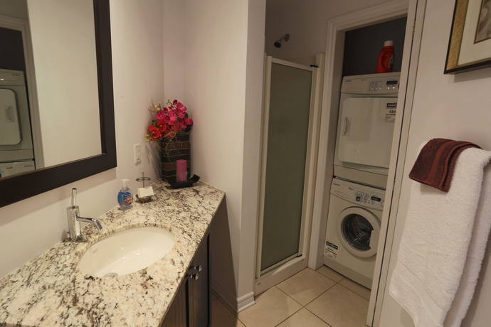 Imagen de la habitación del Hotel montr&eacute;al By Les Terrasses Saint Urbain. Foto 11