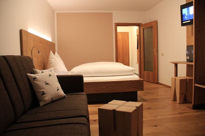 Imagen de la habitación del Hotel moser-HOCHK&Ouml;NIG Genuss Wirtshaus. Foto 10