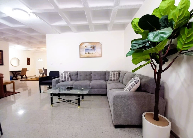 Imagen general del Hotel mount houssein. Foto 1