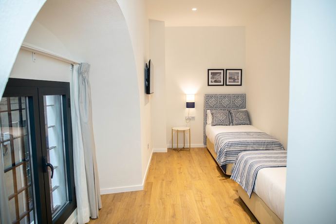Imagen de la habitación del Hotel nQn Aparts and Suites Sevilla. Foto 3
