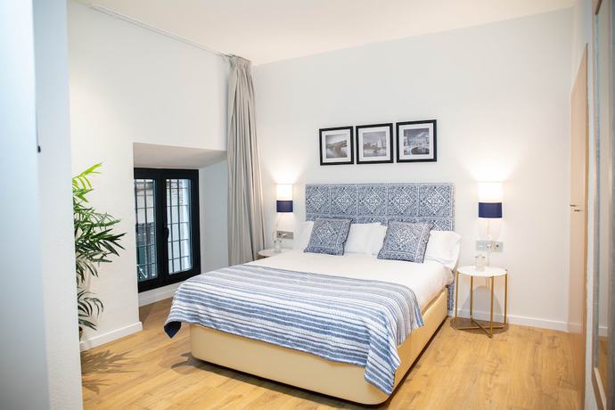 Imagen de la habitación del Hotel nQn Aparts and Suites Sevilla. Foto 10