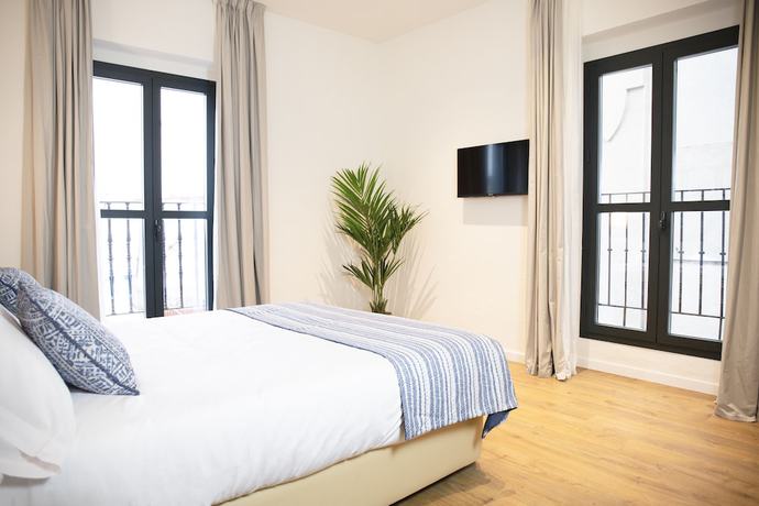 Imagen de la habitación del Hotel nQn Aparts and Suites Sevilla. Foto 16