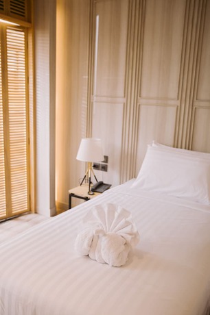 Imagen de la habitación del Hotel @nares. Foto 10