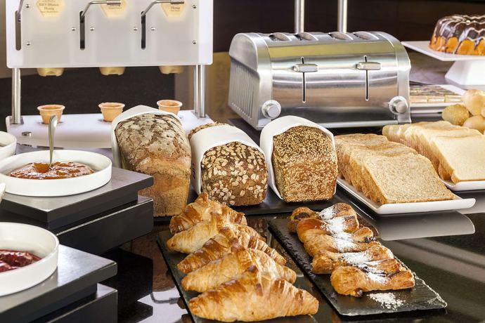 Imagen del bar/restaurante del Hotel nhow Frankfurt. Foto 7