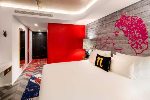 Imagen de la habitación del Hotel nhow London. Foto 18