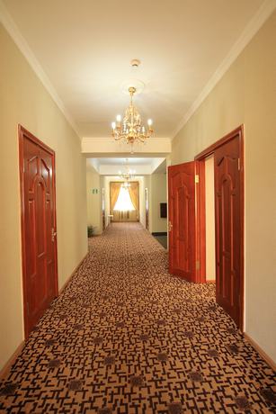 Imagen de los interiores del Hotel of NBT. Foto 16