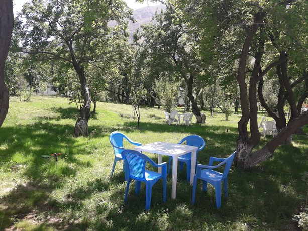 Imagen de los exteriores del Hotel of NBT. Foto 14