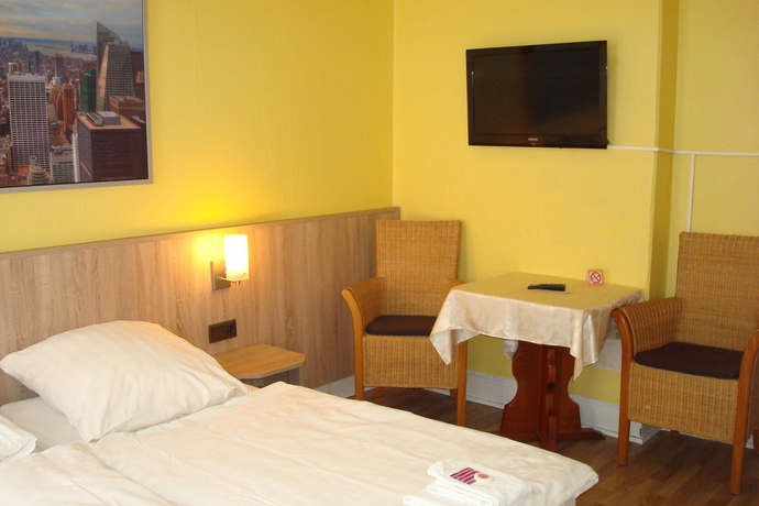 Imagen de la habitación del Hotel -pension Kieler Hof. Foto 2