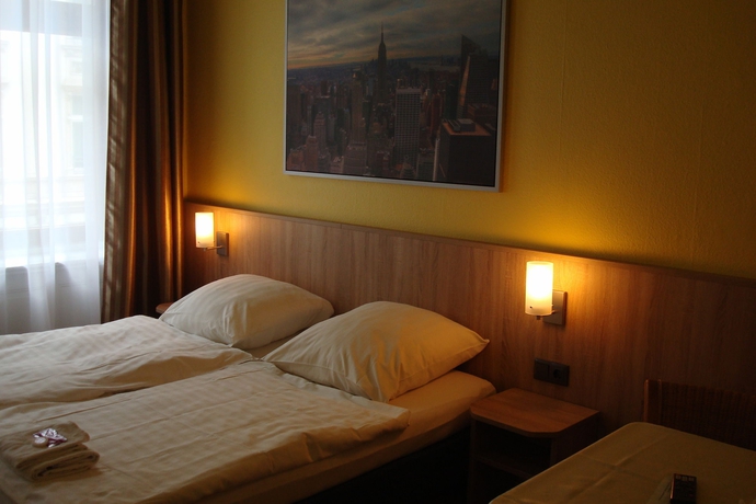 Imagen de la habitación del Hotel -pension Kieler Hof. Foto 4