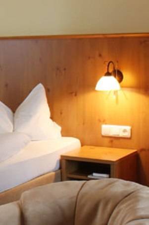 Imagen de la habitación del Hotel -pension Marienhof. Foto 6