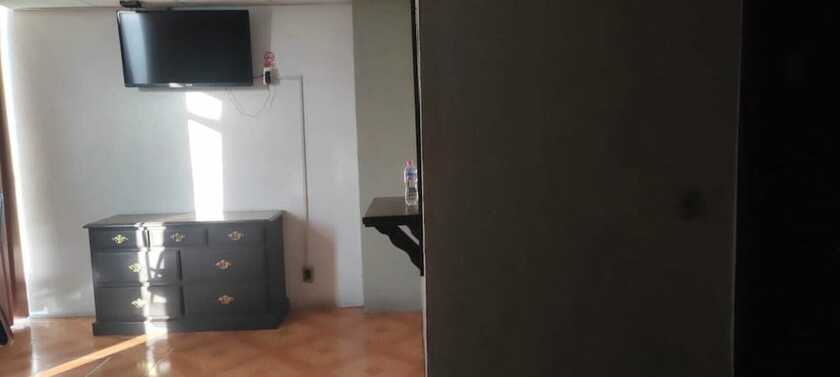 Imagen de la habitación del Hotel plaza el dorado. Foto 7