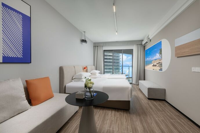 Imagen de la habitación del Hotel poltton international hotel. Foto 17