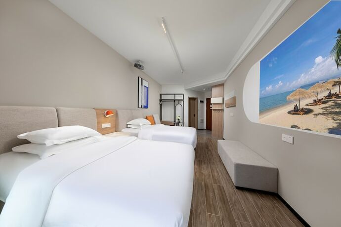 Imagen de la habitación del Hotel poltton international hotel. Foto 18