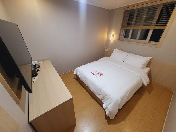 Imagen de la habitación del Hotel raza b. Foto 20