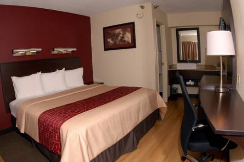 Imagen de la habitación del Hotel red roof inn kalamazoo east - expo center. Foto 13