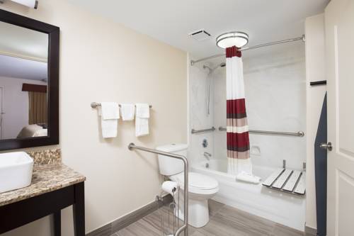 Imagen de la habitación del Hotel red roof inn plus+ birmingham east - irondale/airp. Foto 6