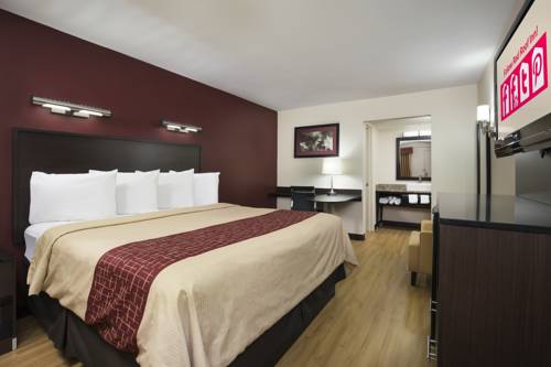 Imagen de la habitación del Hotel red roof inn plus+ birmingham east - irondale/airp. Foto 8