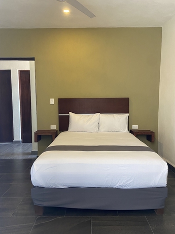 Imagen de la habitación del Hotel regmar. Foto 6