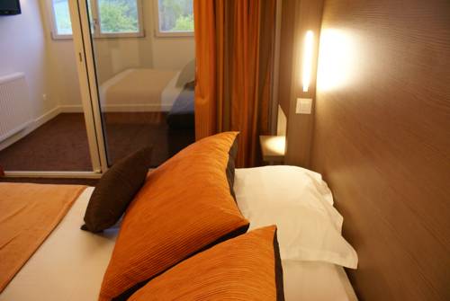 Imagen de la habitación del Hotel -restaurant Aloé. Foto 3