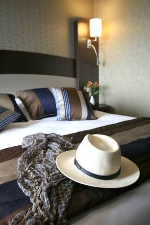 Imagen de la habitación del Hotel -restaurant Aloé. Foto 5