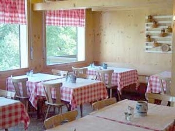 Imagen del bar/restaurante del Hotel -restaurant Bänklialp. Foto 2