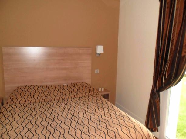 Imagen de la habitación del Hotel -restaurant De La Tour. Foto 7