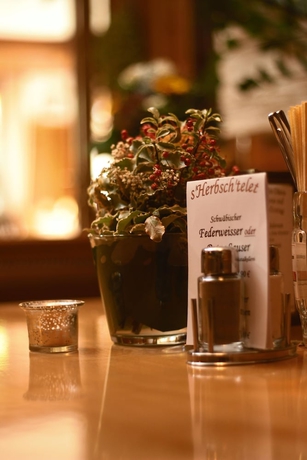 Imagen del bar/restaurante del Hotel -restaurant Gasthof Zum Ochsen. Foto 4