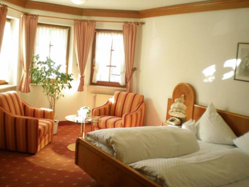 Imagen de la habitación del Hotel -restaurant Hirsch Berghaupten. Foto 5