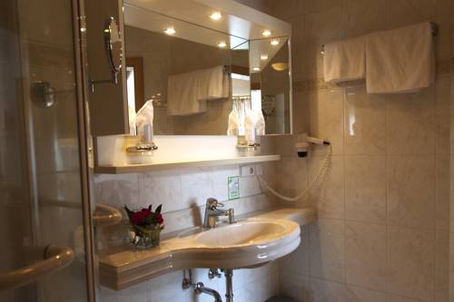 Imagen de la habitación del Hotel -restaurant Hirsch Berghaupten. Foto 7