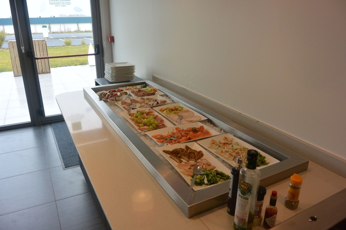 Imagen del bar/restaurante del Hotel -restaurant Horizon Ath-lessines. Foto 12