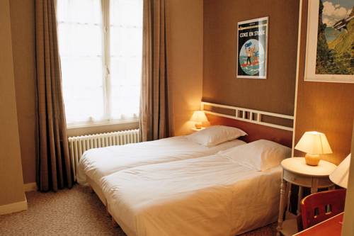 Imagen de la habitación del Hotel -restaurant Le Monarque. Foto 10