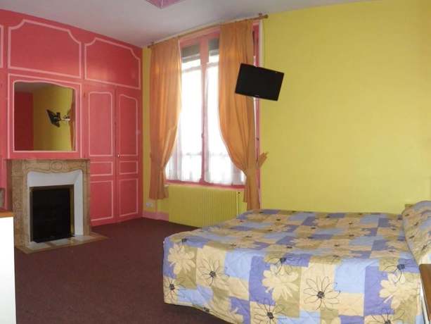 Imagen de la habitación del Hotel restaurant Le Seignelay. Foto 5
