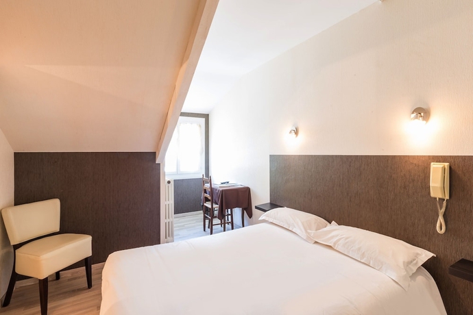 Imagen de la habitación del Hotel -restaurant Les Cimes. Foto 8