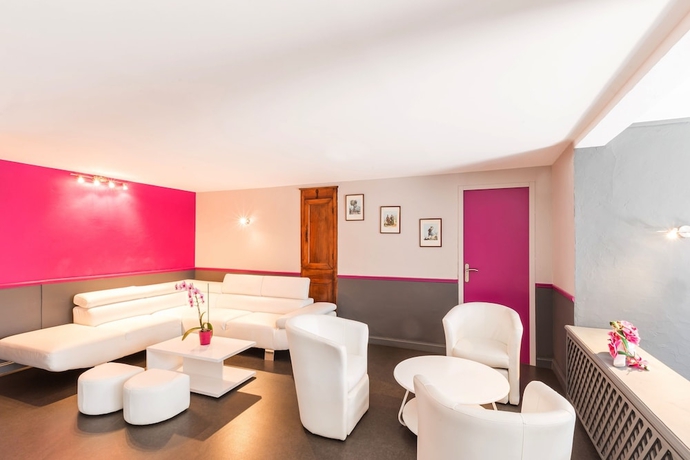 Imagen de los interiores del Hotel -restaurant Les Cimes. Foto 15