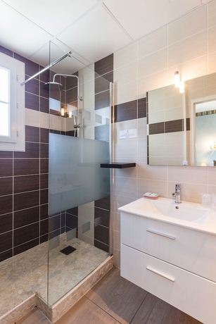 Imagen de la habitación del Hotel -restaurant Les Cimes. Foto 12