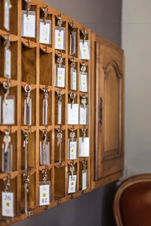 Imagen de los interiores del Hotel -restaurant Les Cimes. Foto 16